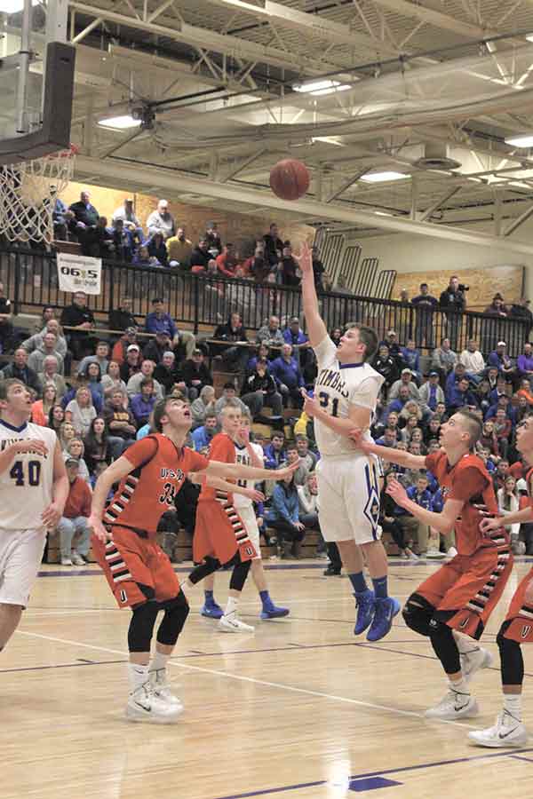 Kimball basketball boys upset Upsala in semis