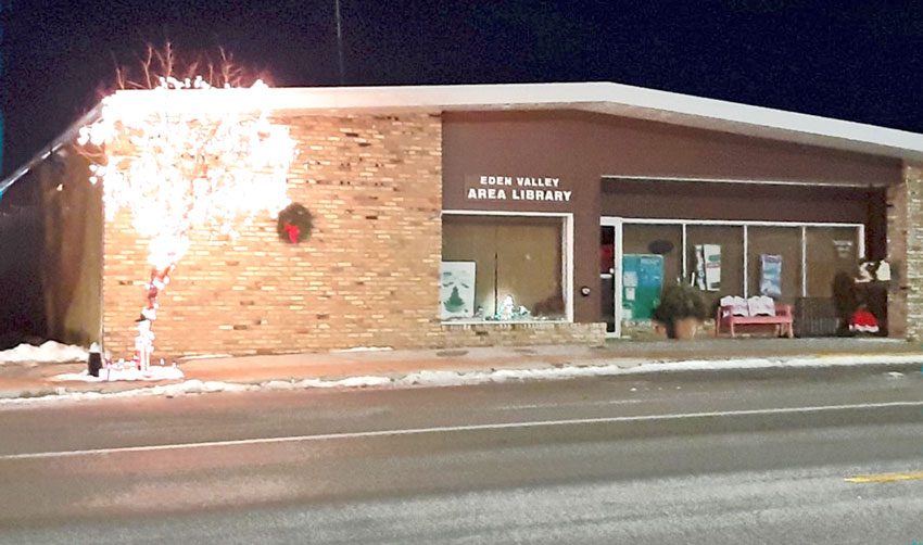 EVAL Wish Tree, a reflection on ‘Wishtree’ novel