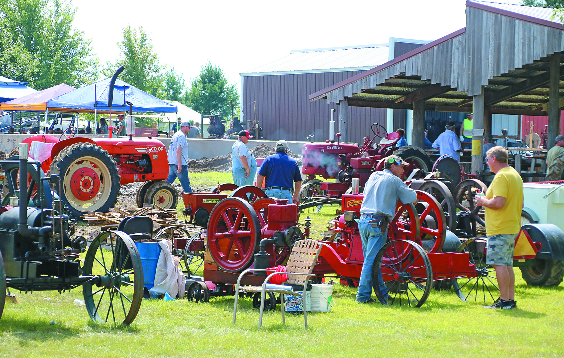 Forest City Threshing Show, Stockade and Rendezvous, August 16-17