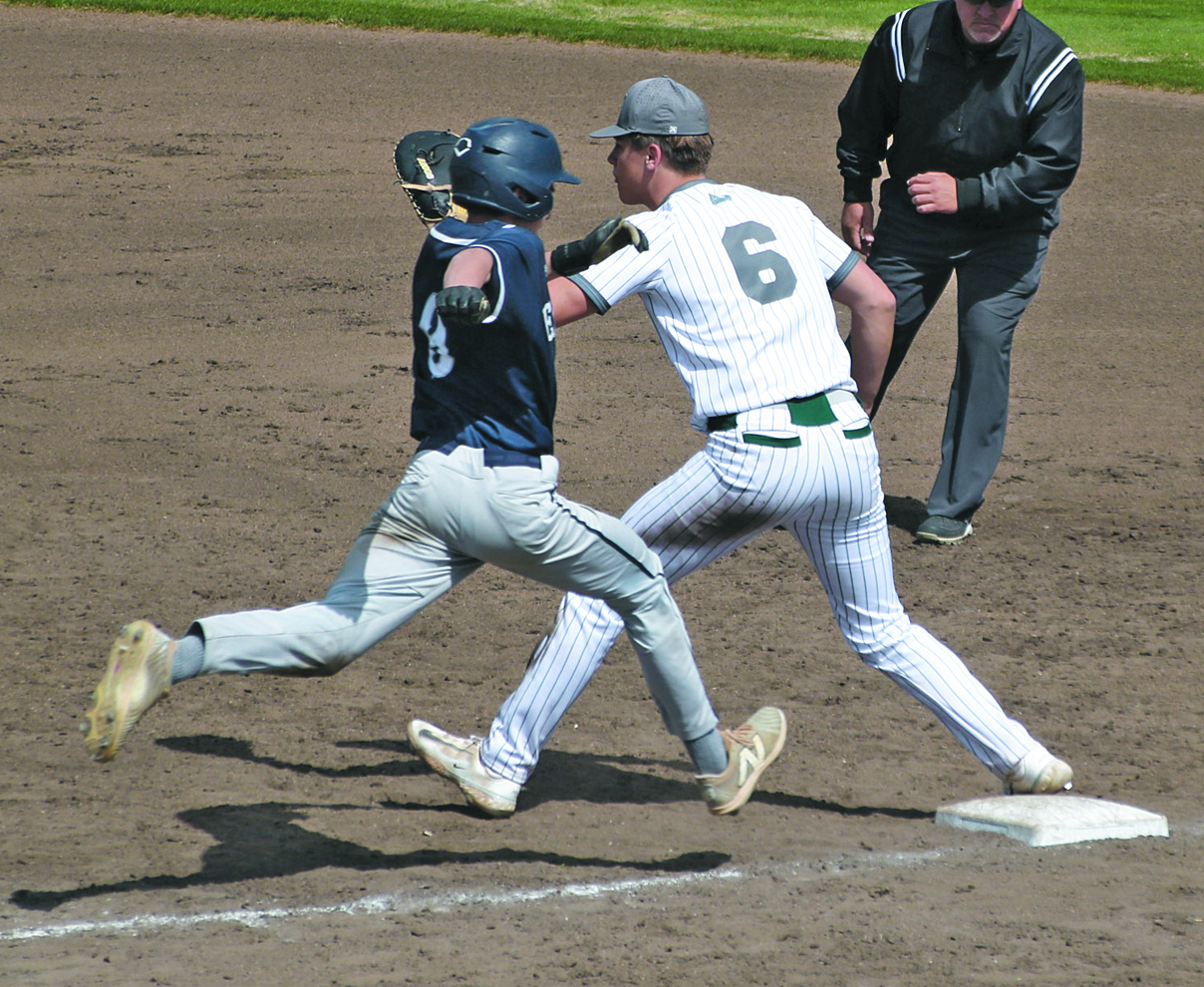 Eagles fall to Paynesville Area, then notch two wins